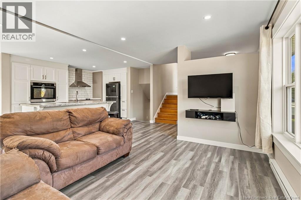 76 Briardale Drive Property Photo 11