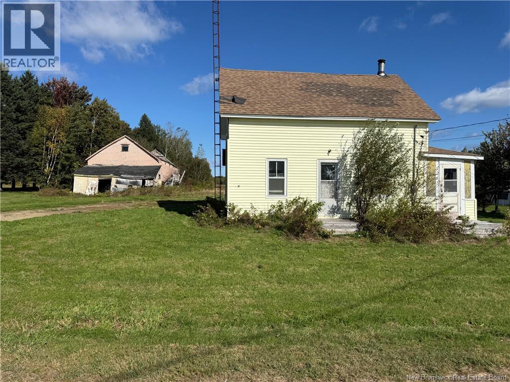 124 Chemin Benoit Property Photo 1