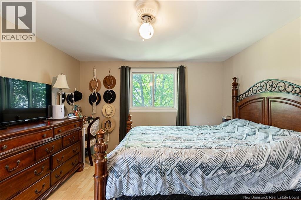 6 Lausanne Street Property Photo 22