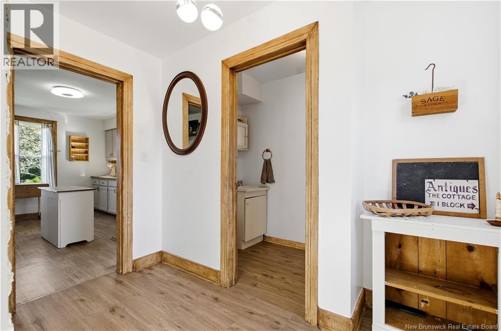 17 Apartment Road Property Photo 7