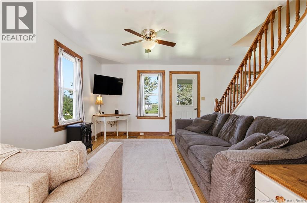 17 Apartment Road Property Photo 12