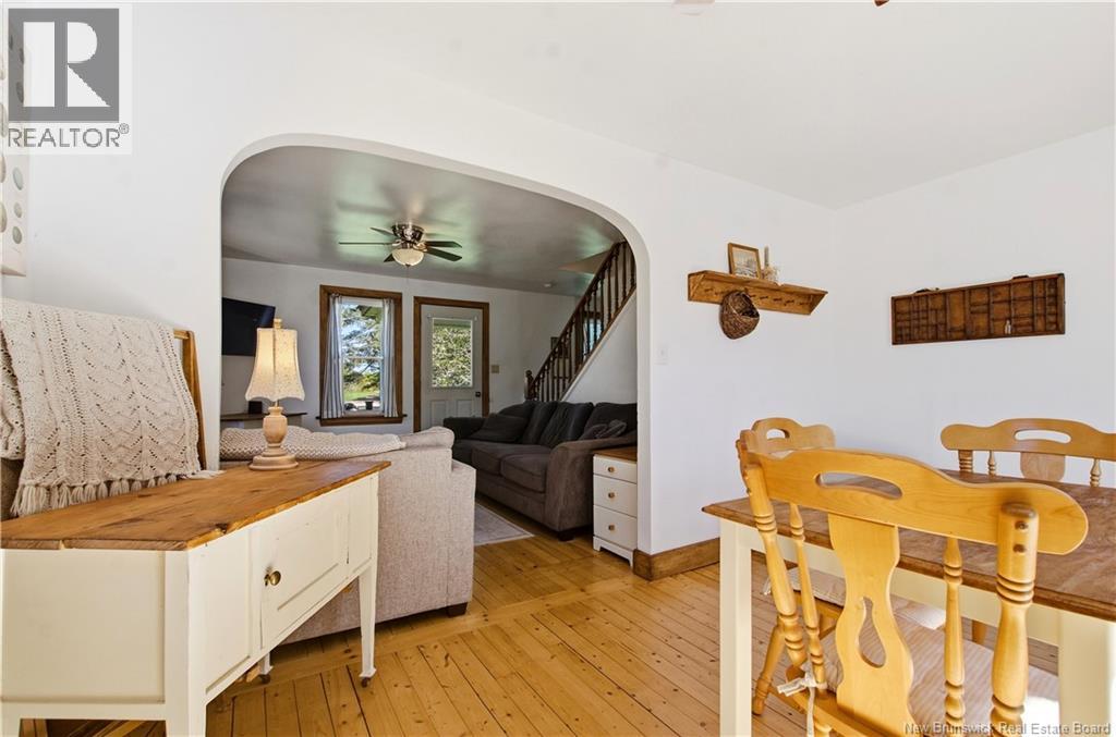 17 Apartment Road Property Photo 15