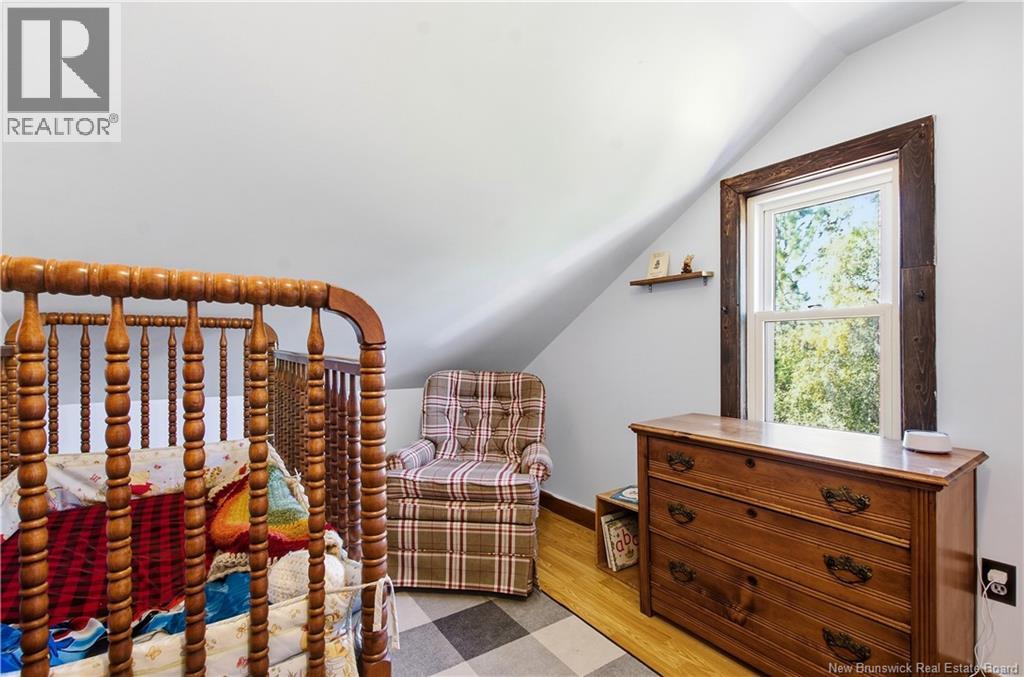 17 Apartment Road Property Photo 22