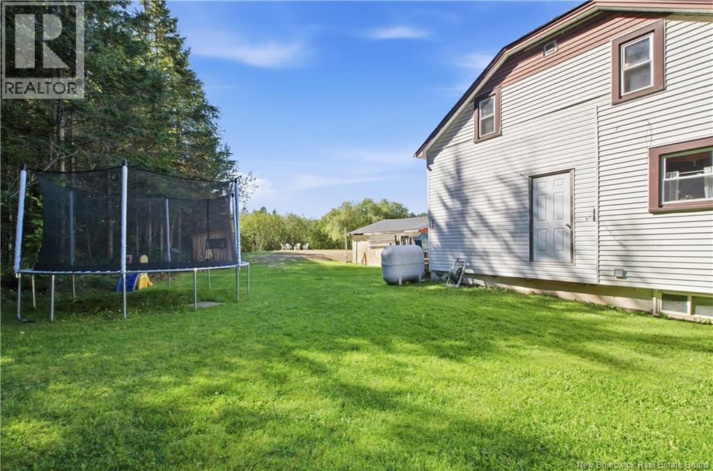 17 Apartment Road Property Photo 48
