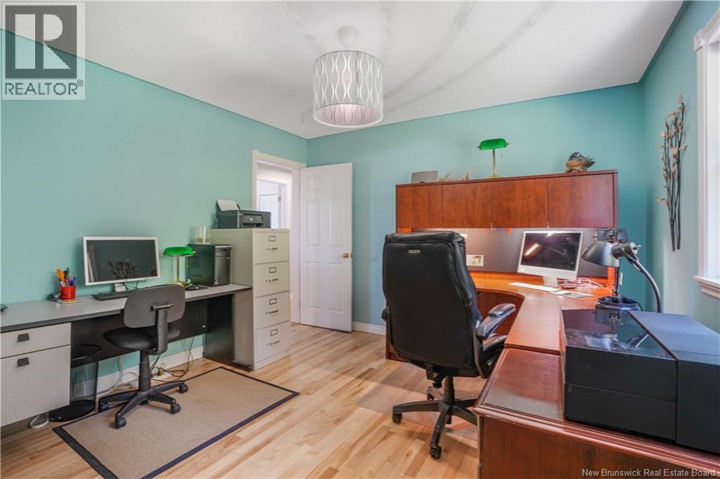 19 Doyle Street Property Photo 29
