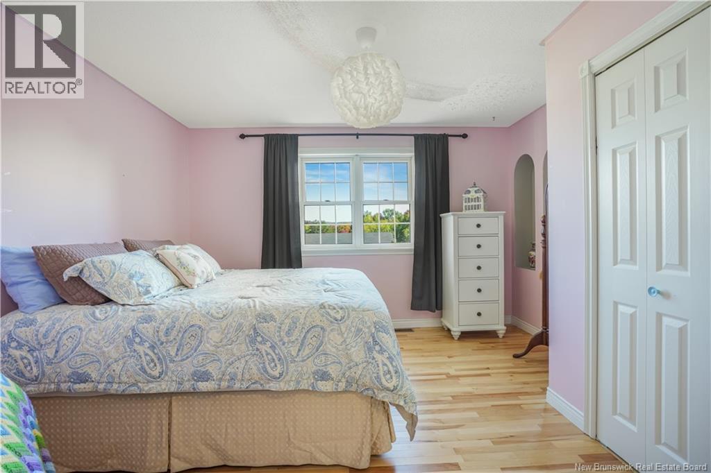 19 Doyle Street Property Photo 30