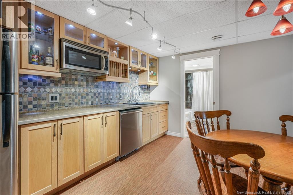 19 Doyle Street Property Photo 34