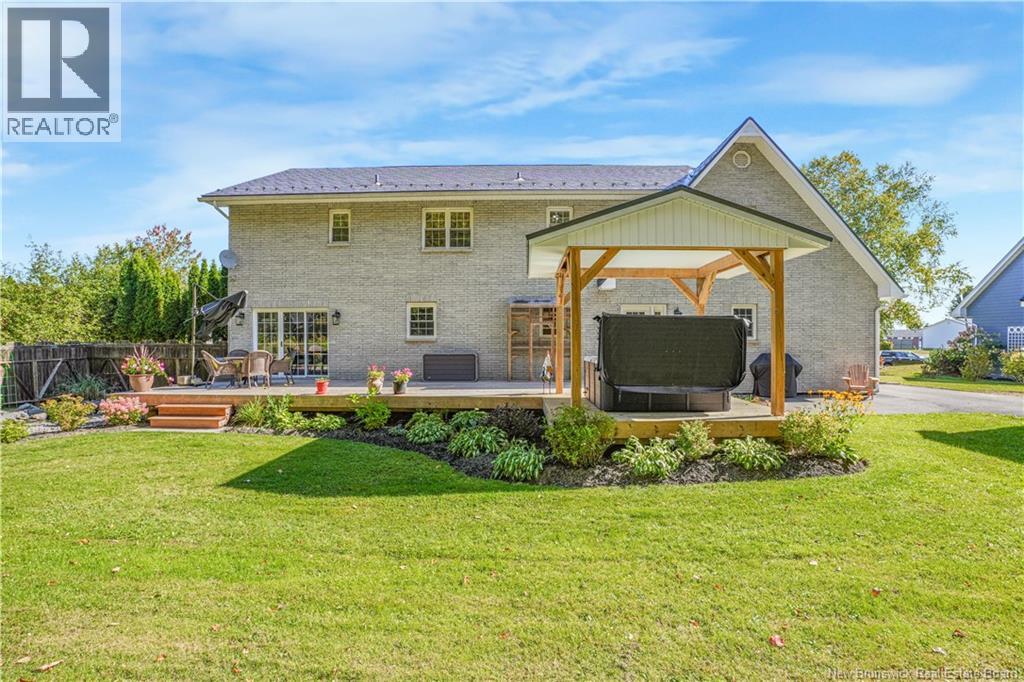 19 Doyle Street Property Photo 44