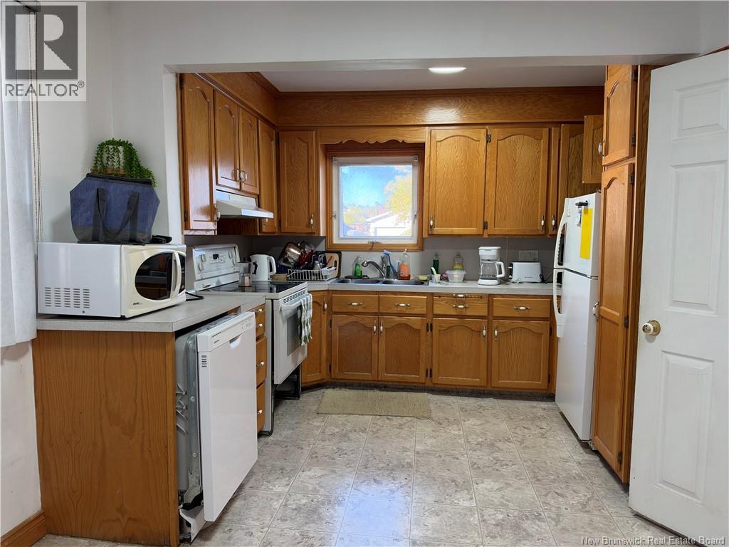 98 Lefurgey Property Photo 7