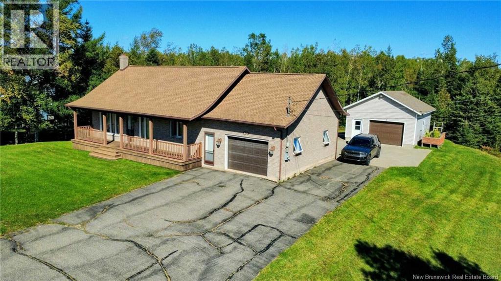 63 Chemin St Simon Property Photo 1