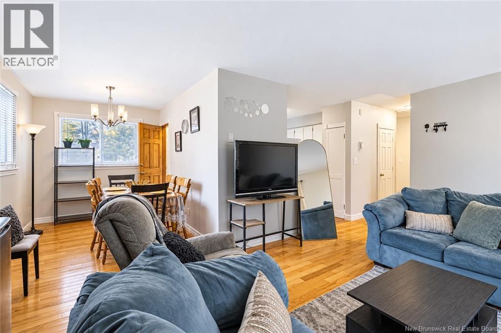 7 Manchester Court Property Photo 7