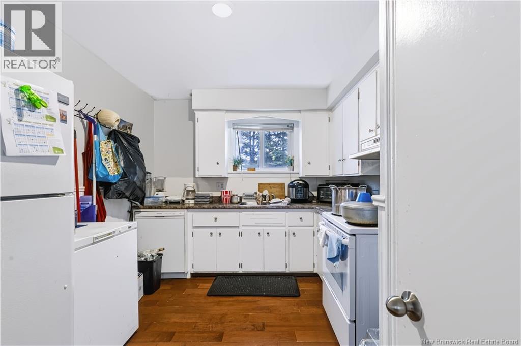 7 Manchester Court Property Photo 17
