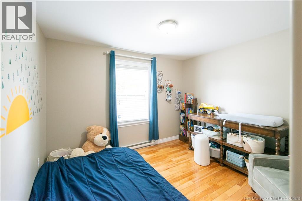10 Queensbury Drive Property Photo 17
