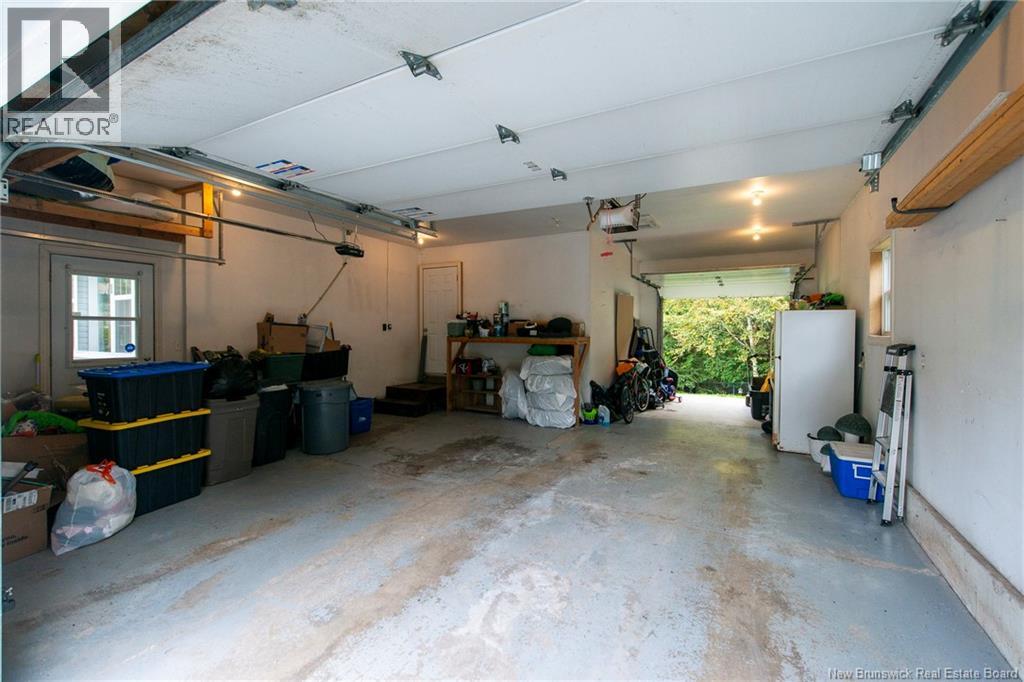 10 Queensbury Drive Property Photo 23