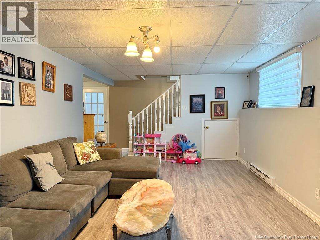 214 Maurice Crescent Property Photo 29