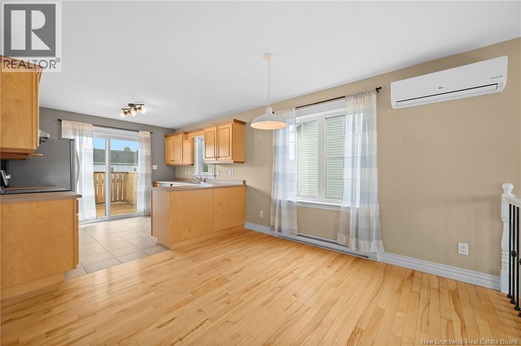 34 Monique Street Property Photo 8