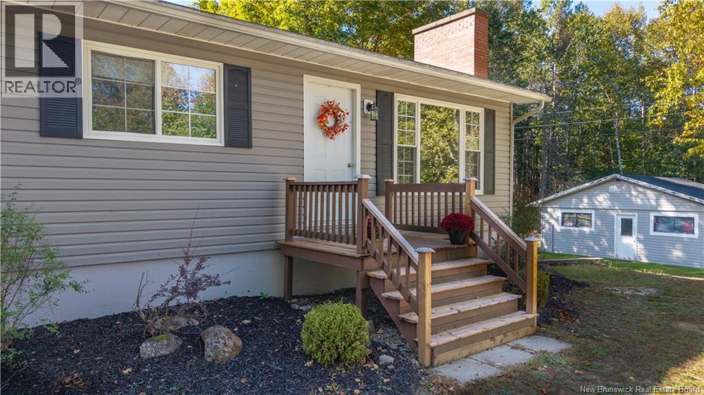 499 Ledge Road Property Photo 2