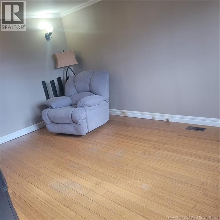 543 Champlain Street Property Photo 2