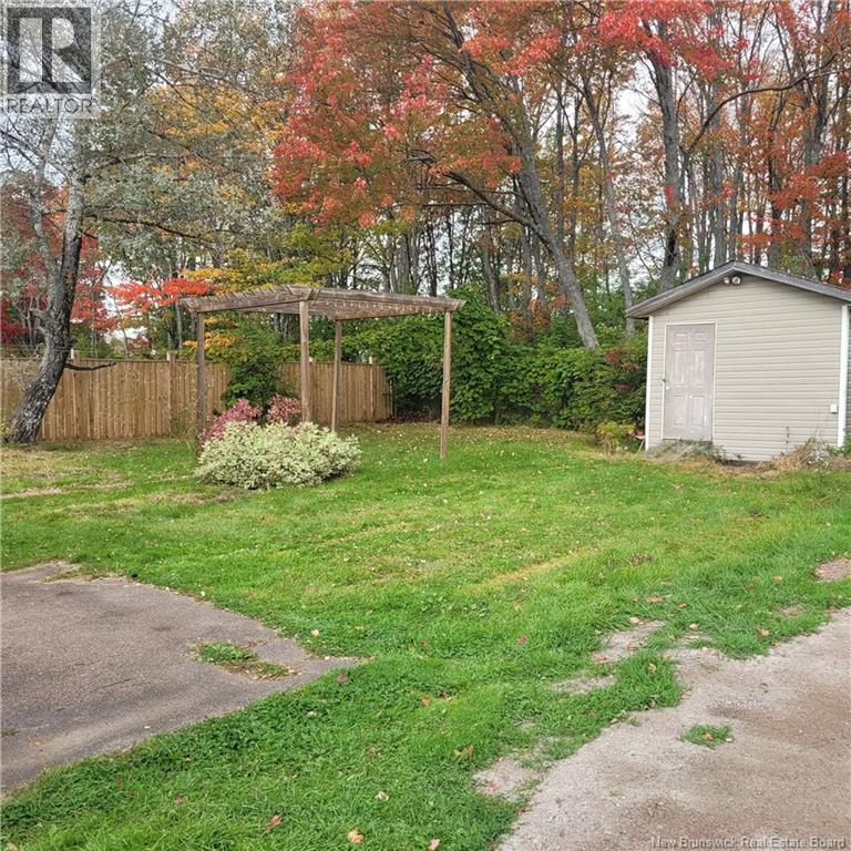 543 Champlain Street Property Photo 16