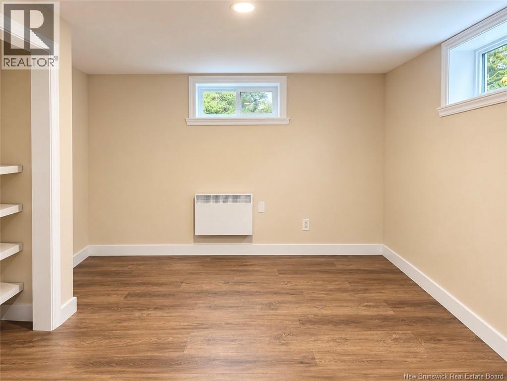 375 St Anne Property Photo 24