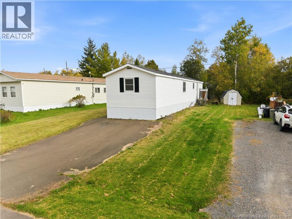 90 Eastwood Street Property Photo 3