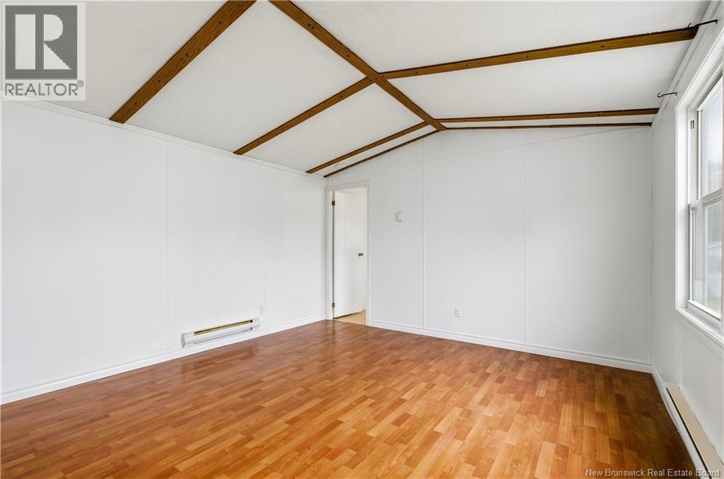 90 Eastwood Street Property Photo 10