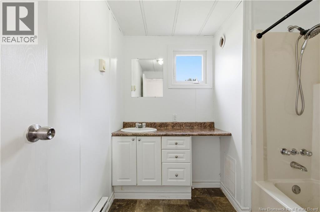 90 Eastwood Street Property Photo 18