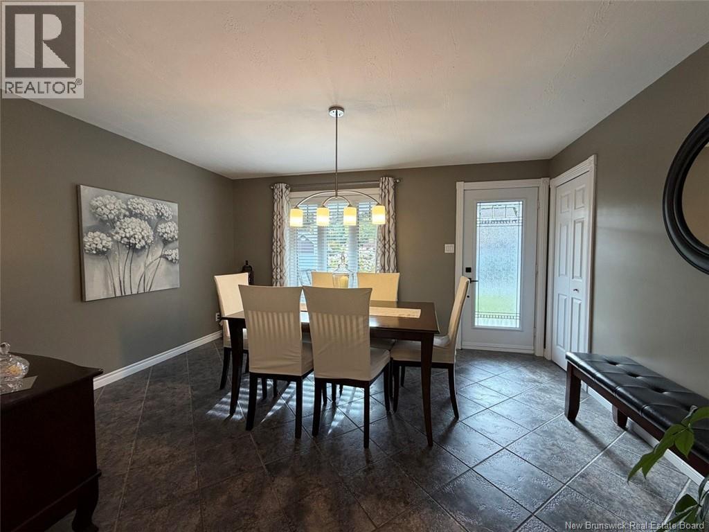 12 Eugène Street Property Photo 2