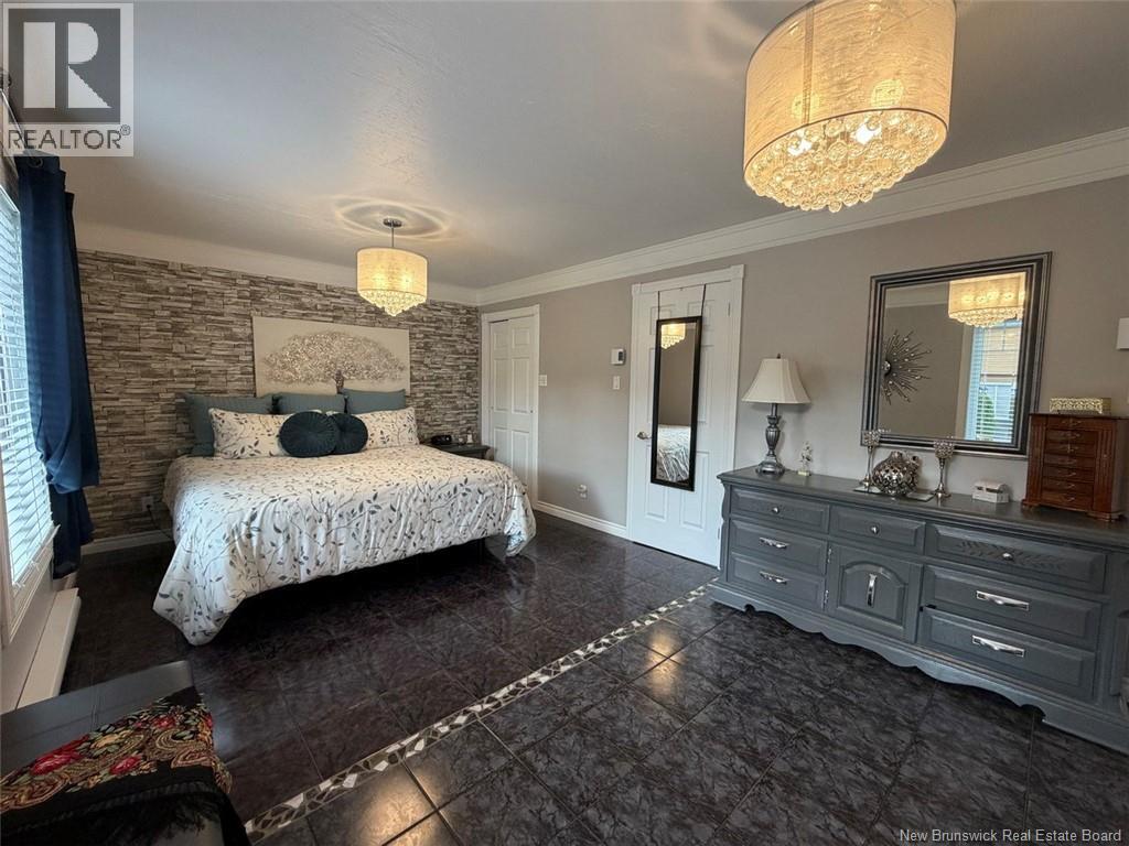 12 Eugène Street Property Photo 14