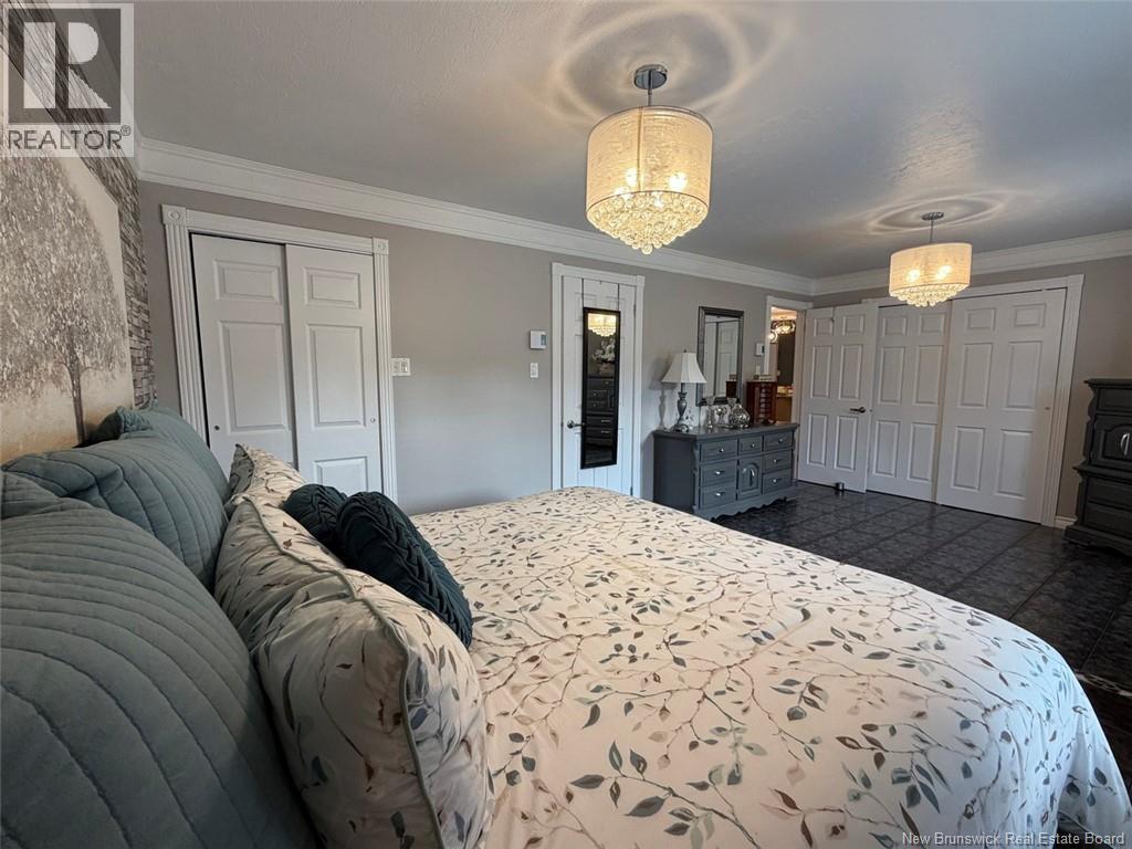 12 Eugène Street Property Photo 15