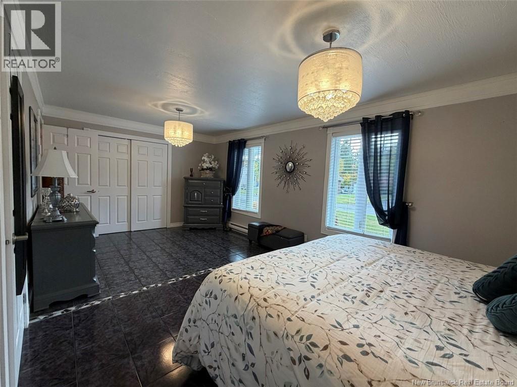 12 Eugène Street Property Photo 16