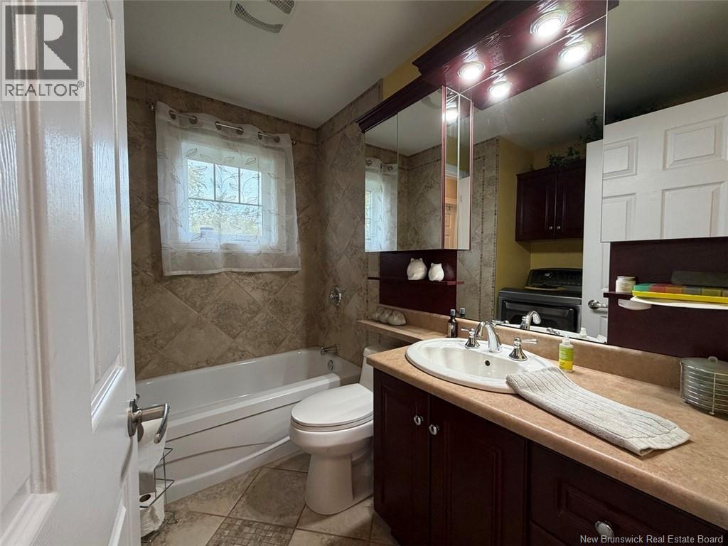 12 Eugène Street Property Photo 19