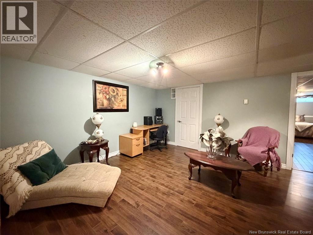12 Eugène Street Property Photo 22
