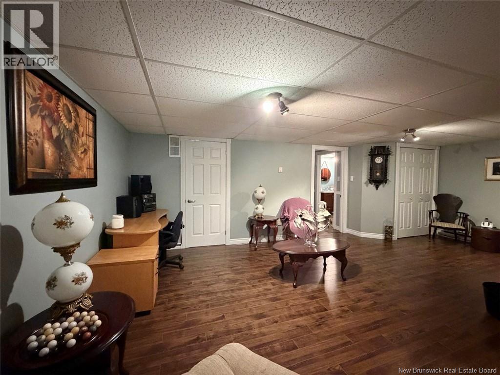 12 Eugène Street Property Photo 23