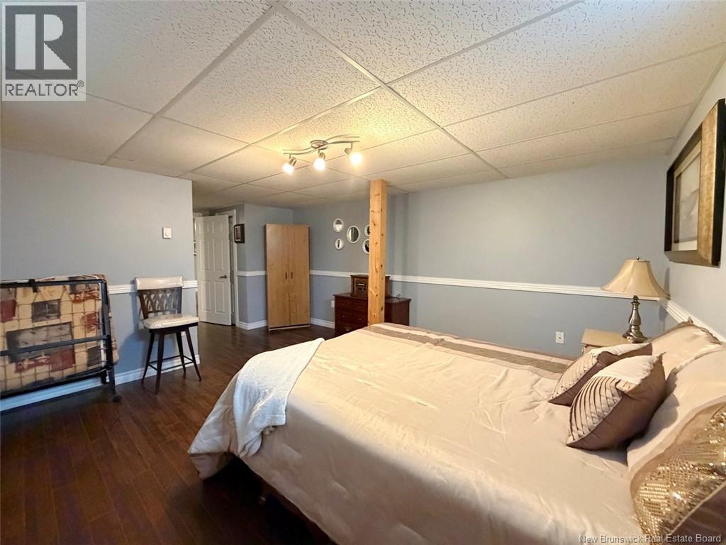 12 Eugène Street Property Photo 28