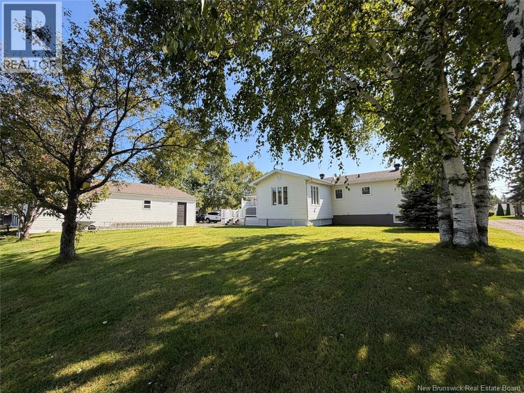 12 Eugène Street Property Photo 44