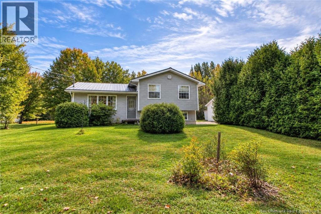459 Saint-ignace Property Photo 1