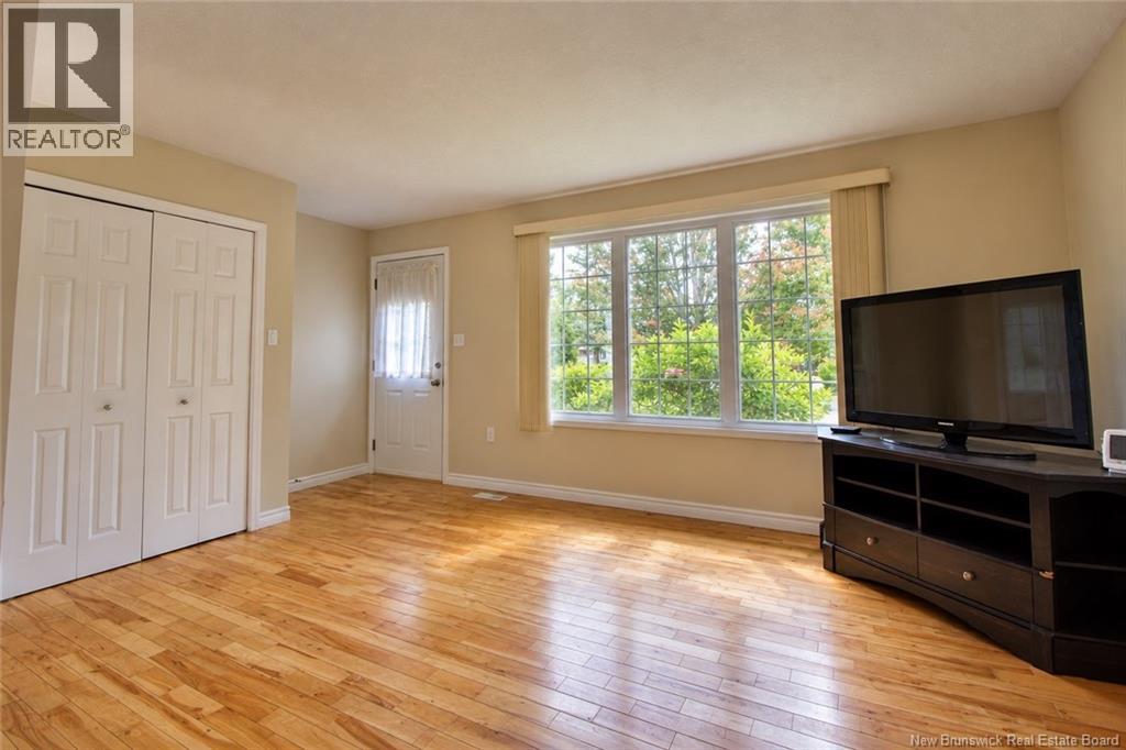 459 Saint-ignace Property Photo 8
