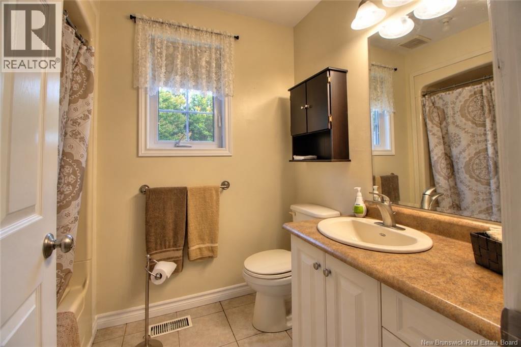 459 Saint-ignace Property Photo 12