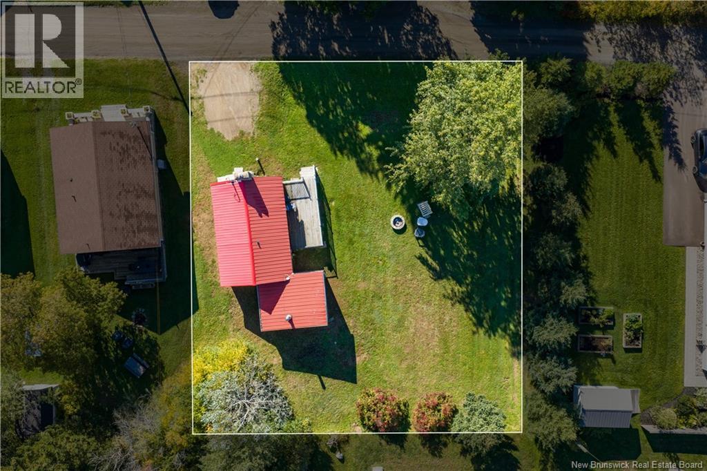 23 Sunset Lane Property Photo 12