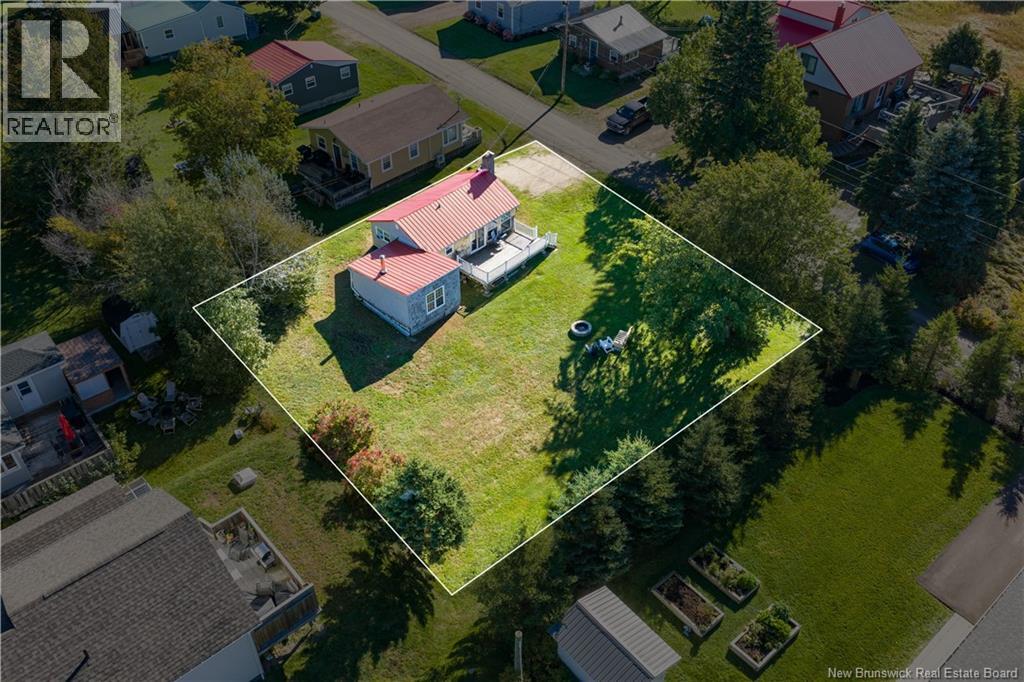 23 Sunset Lane Property Photo 13