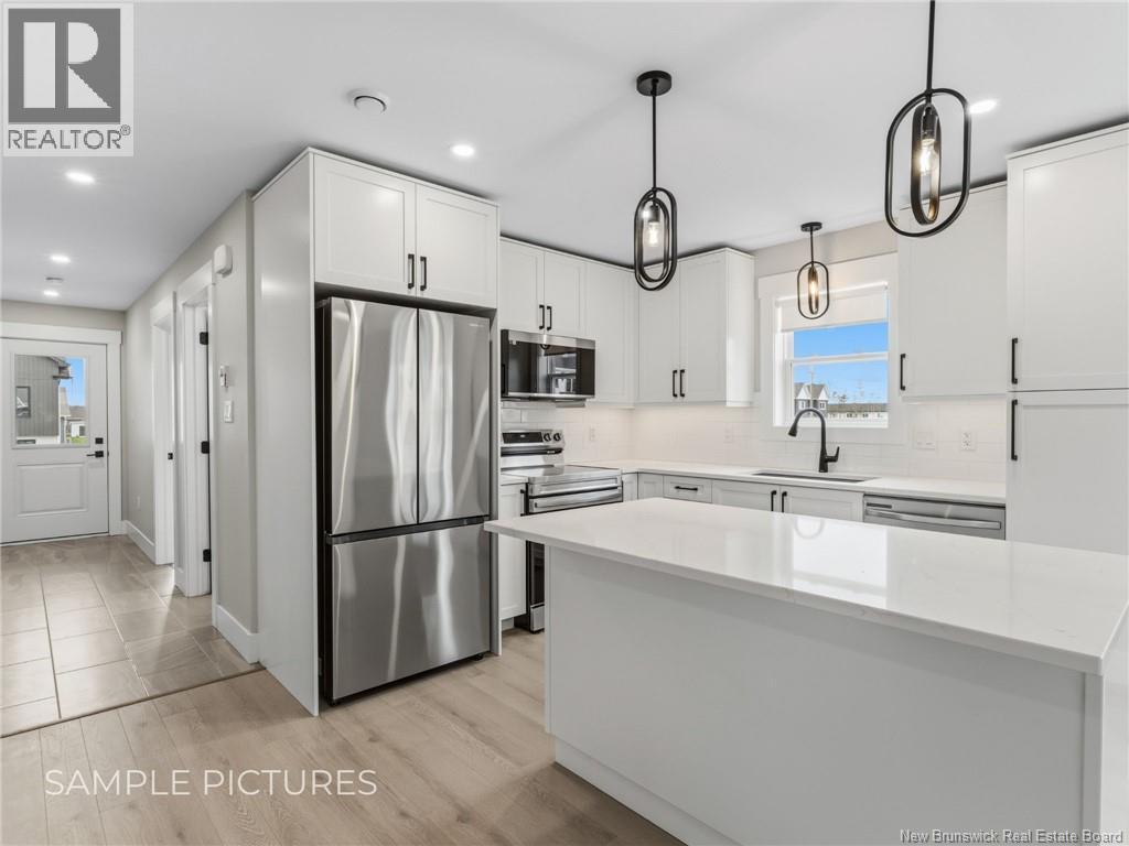 30 Violet Street Property Photo 3