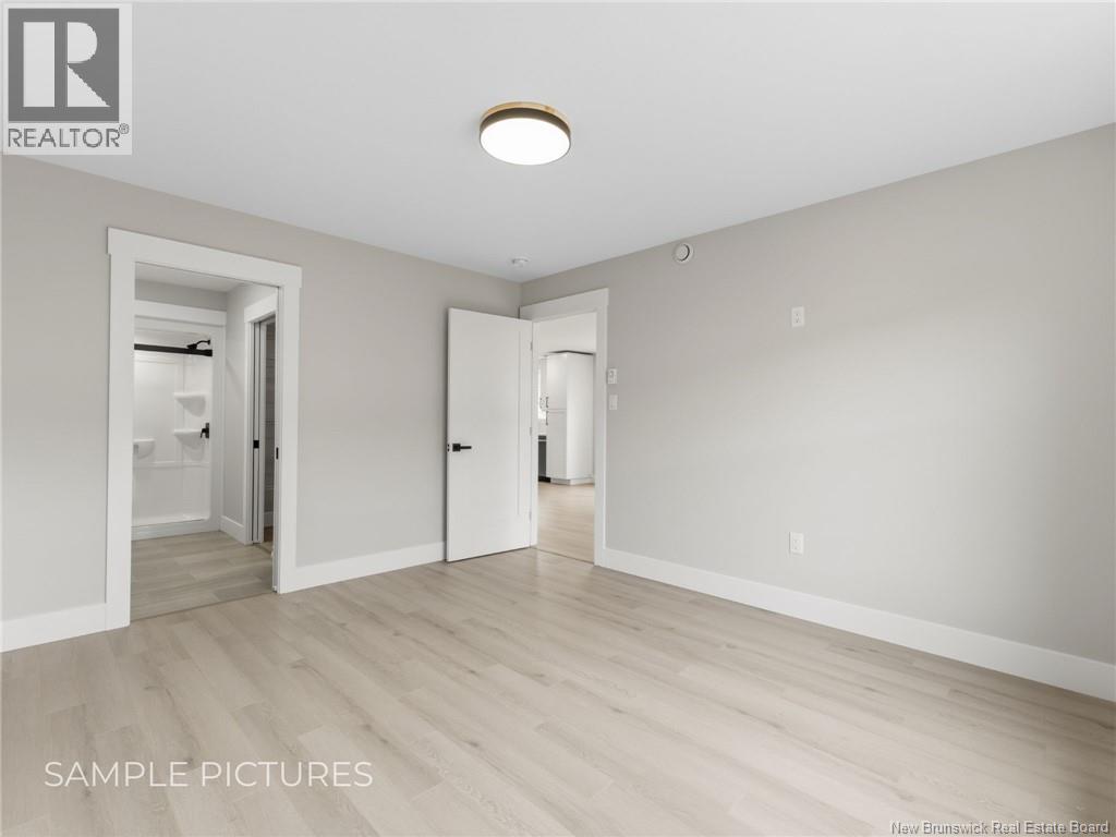 30 Violet Street Property Photo 9