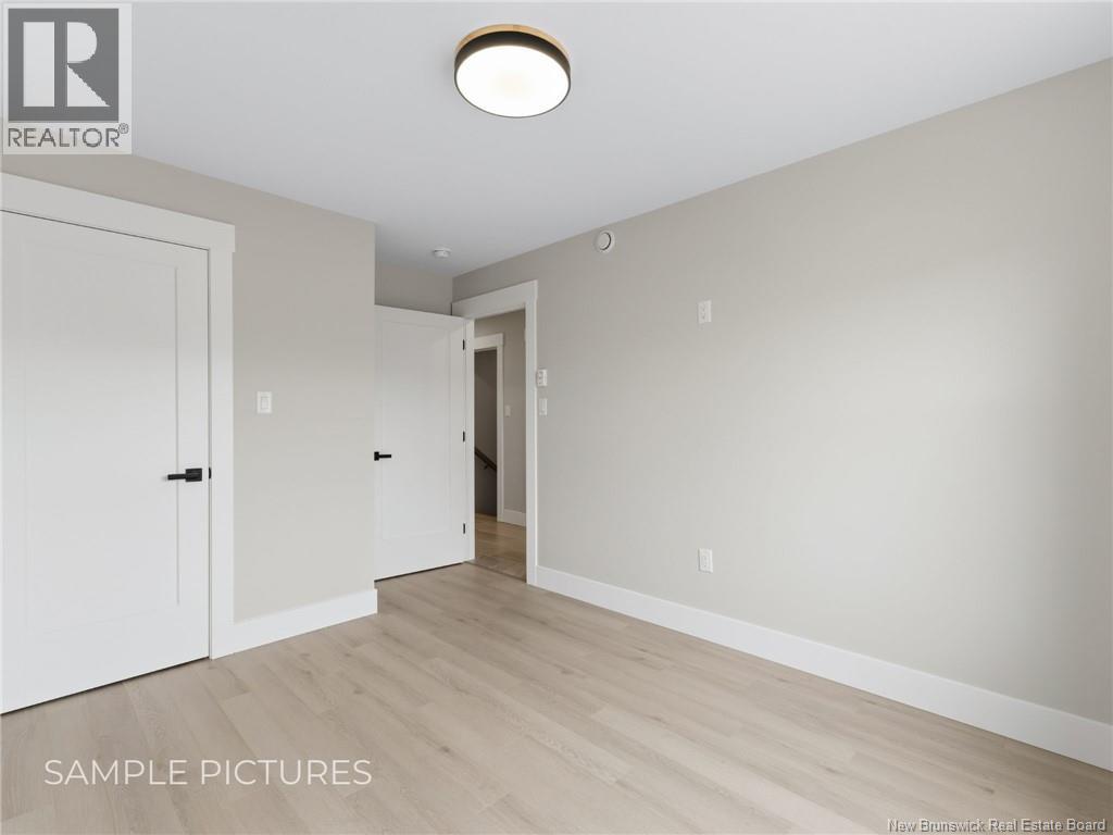 30 Violet Street Property Photo 16