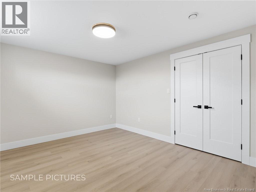 30 Violet Street Property Photo 27
