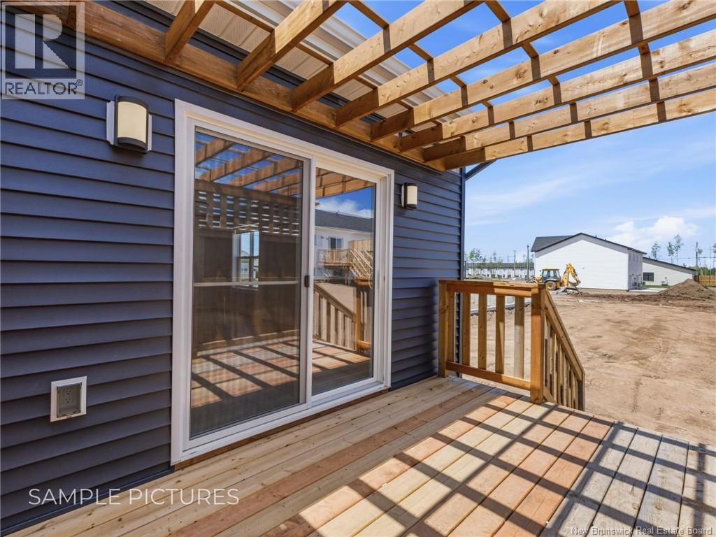 30 Violet Street Property Photo 35