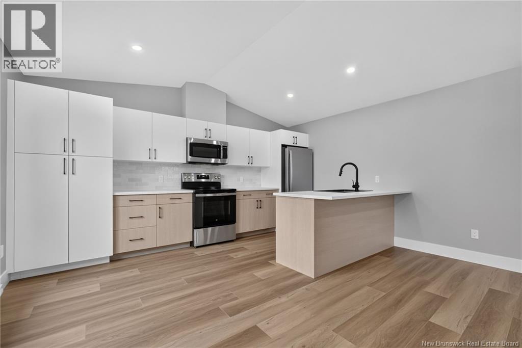 3 Avenue Denis Property Photo 19