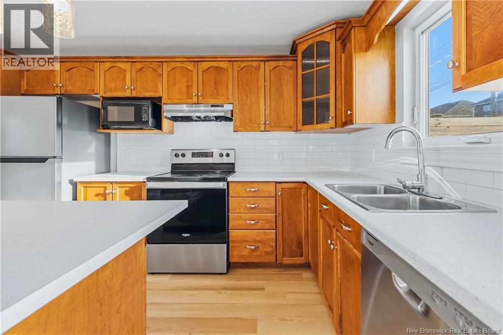 73 Sawgrass Drive Property Photo 13
