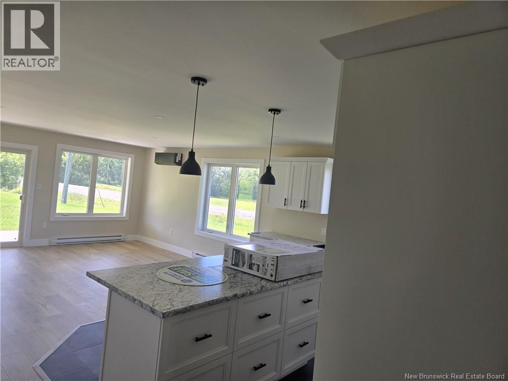 14 Burbank Street Property Photo 5