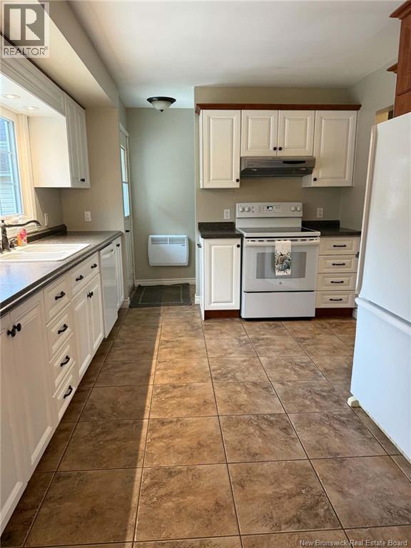 108 Stothart Drive Property Photo 6